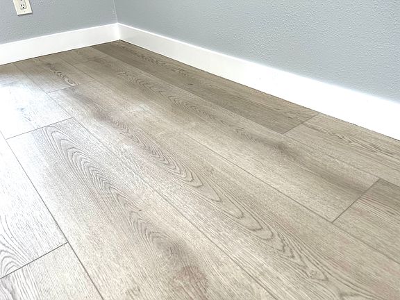 4th image of 64 N Mar Vista Ave APT 114