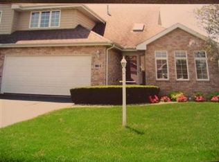 910 Easy St UNIT C, Crown Pt, IN 46307