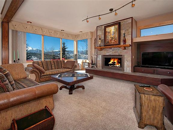 4th image of 373 Ensign Dr
