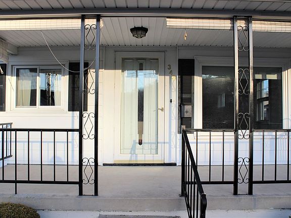 3rd image of 349 Stanton St