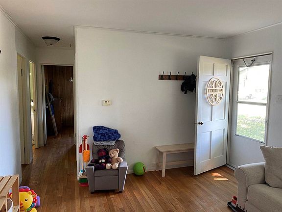 2nd image of 1205 S Fullhart Dr