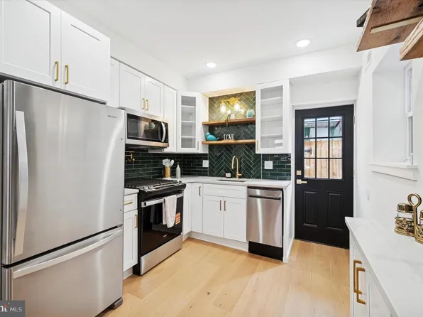 1839 S Carlisle St, Philadelphia, PA 19145