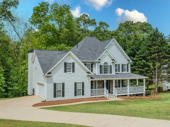 102 Woodsfield Ln, Hiram, GA 30141