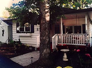 8 Southside Country Clb, Decatur, IL