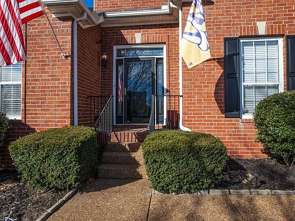 3rd image of 365 Dandridge Dr