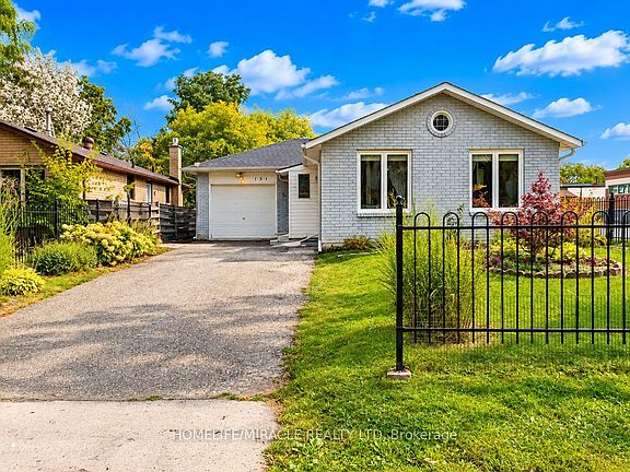 3rd image of 151 Bayview Dr