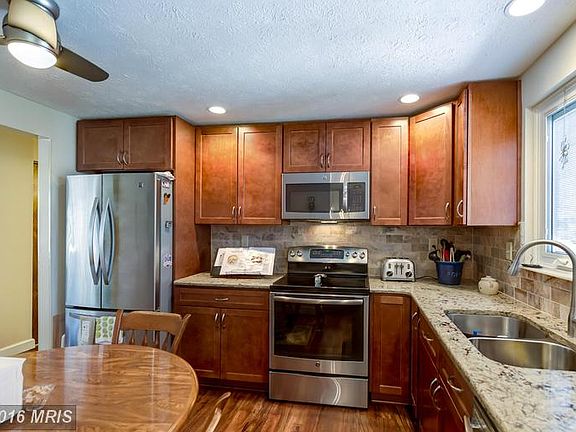 2nd image of 10224 Peanut Mill Dr