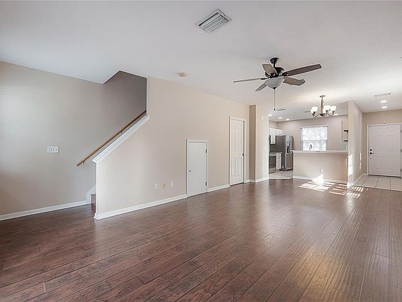 5th image of 4930 Elizabeth Anne Cir