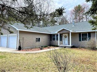 5755 Chalet Ct, Oscoda, MI 48750