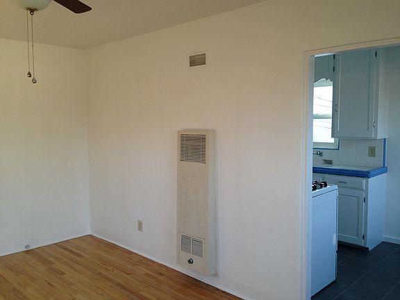 4th image of 4080 38th St
