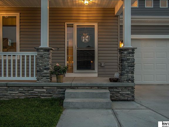 5th image of 18507 Olive Cir