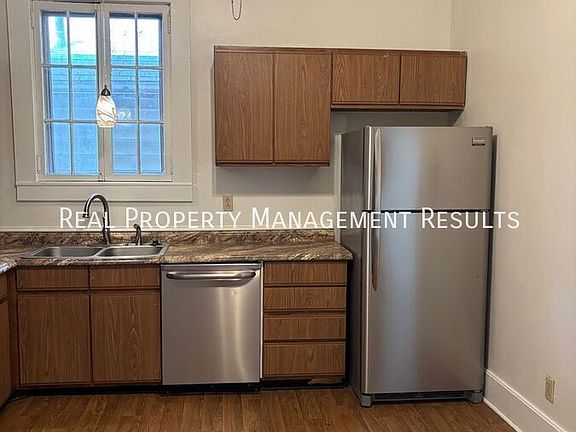 5th image of 815-817 SE 2nd St #B