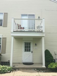 354 Neptune Dr, Walled Lake, MI, 48390