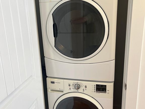 2nd image of 25 Cabana Dr #25