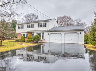 530 Farview Ave, Hatfield, PA 19440