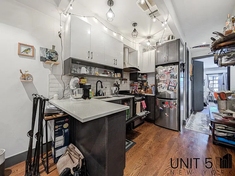 288 Himrod St #2R — Photo 1