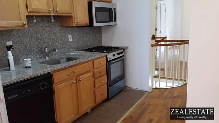 Rented by ZealEstate Group Inc | media 54