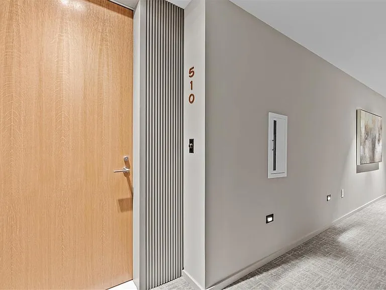 1020 Sunset Point Rd #510 — Photo 4