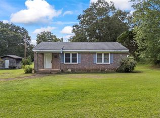 146 Hudson St, Westminster, SC 29693
