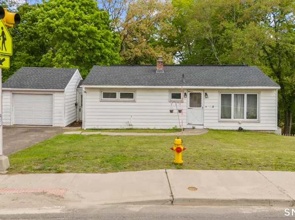 322 Pearl Lake Road, Waterbury, CT 06706