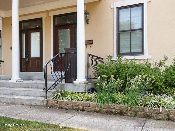 2nd image of 927 Cherokee Rd APT 5E