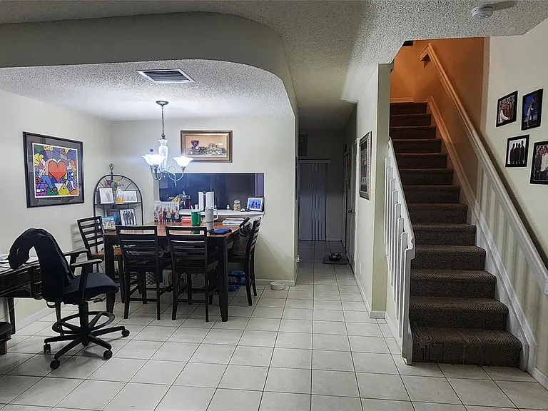 5602 NW 99th Way #5602 — Photo 5