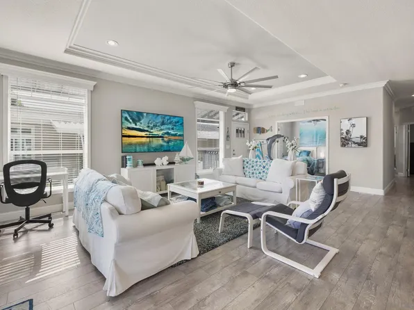 7313 Santa Barbara St #294, Carlsbad, CA 92011