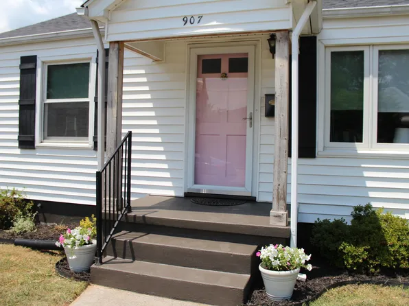 907 Tennessee St, Salem, VA 24153