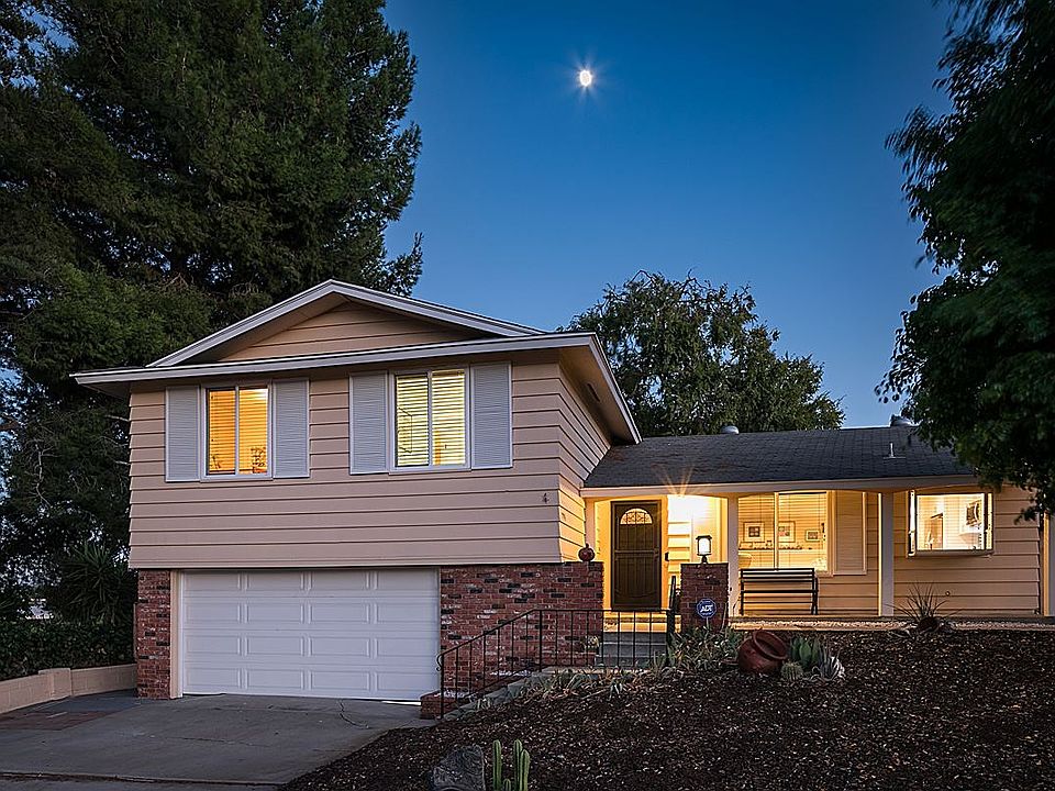 1st image of 8779 Highwood Dr