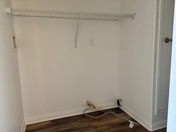3rd image of 14622 Gilmore St Unit 102