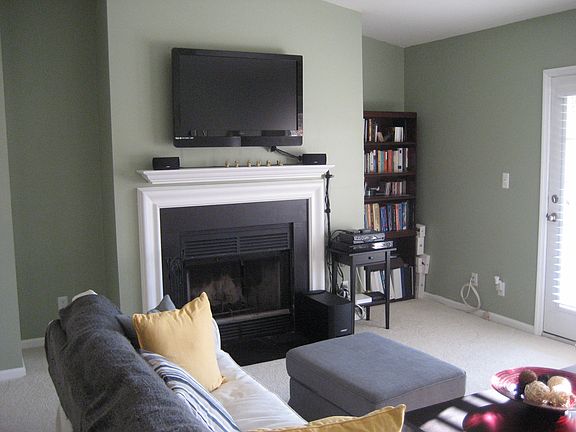 2nd image of 7505 Ashby Ln Unit L