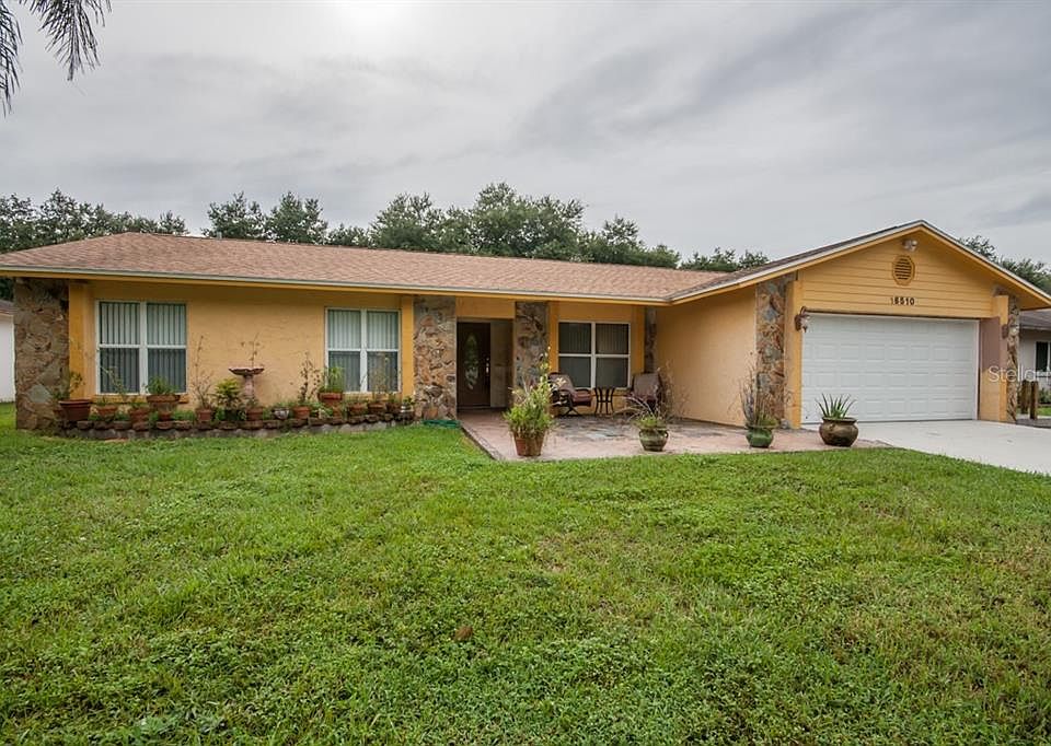 1st image of 16510 Lonesdale Pl
