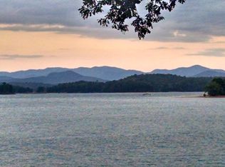 16 Beacon Ridge Cir, Salem, SC 29676