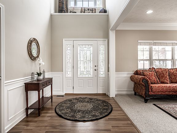 5th image of 3461 Millbrae Dr