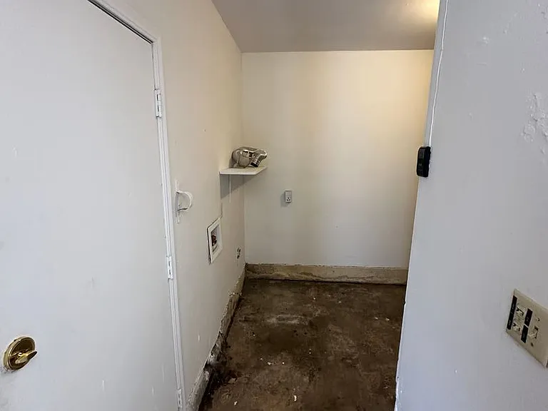 3904 Overland Dr — Photo 11