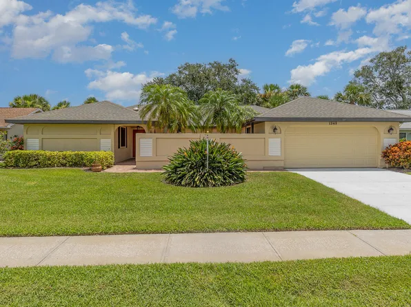 1349 Pilgrim Ave, Melbourne, FL 32940