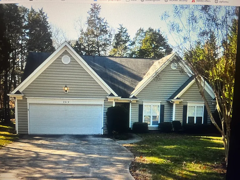 2919 Springs Dr — Photo 1
