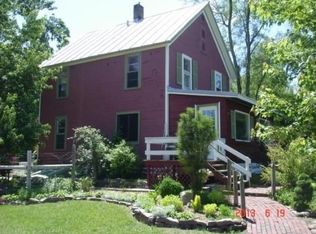 108 E 2nd St, Montello, WI 53949