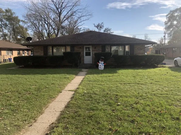 4209 Eastridge Dr, Rockford, IL 61107