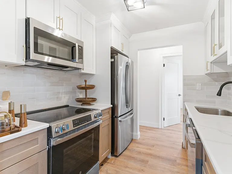 610 Anderson Ave #2E — Photo 12