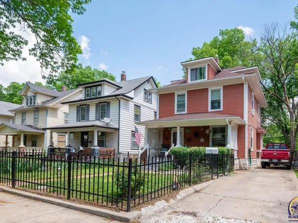 1628 SW Central Park Ave, Topeka, KS 66604