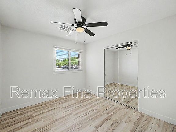 3rd image of 6332 N Granite Reef Rd