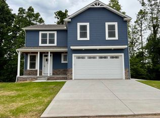 340 Double Eagle Ln, Maidsville, WV 26541
