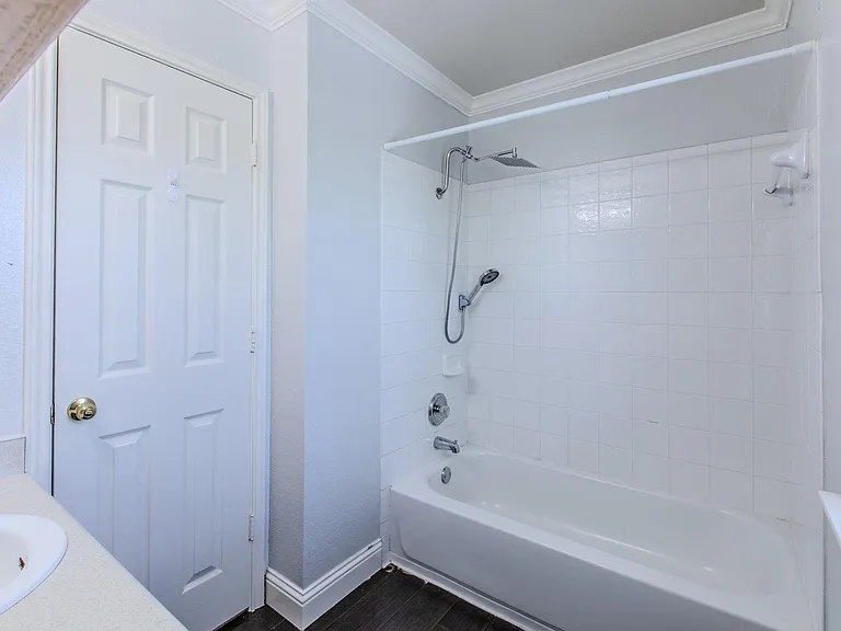 824 Palo Duro Dr — Photo 17