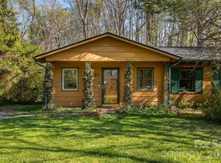 34 Tipperary Dr, Asheville, NC 28806