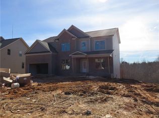 5810 Mulberry Holw, Flowery Branch, GA 30542