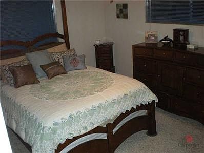 4th image of 613 Park Dr