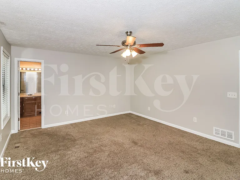 4701 Norman Dr NW — Photo 9