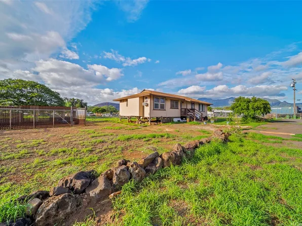 87-879 Apuupuu Rd, Waianae, HI 96792