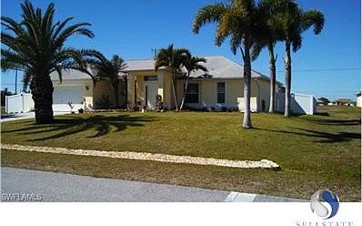 1st image of 922 NW 7th Ave
